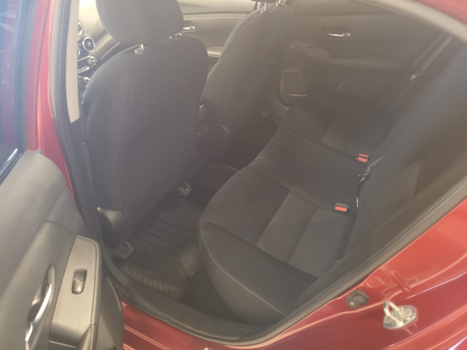Nissan Sentra miniatura 9